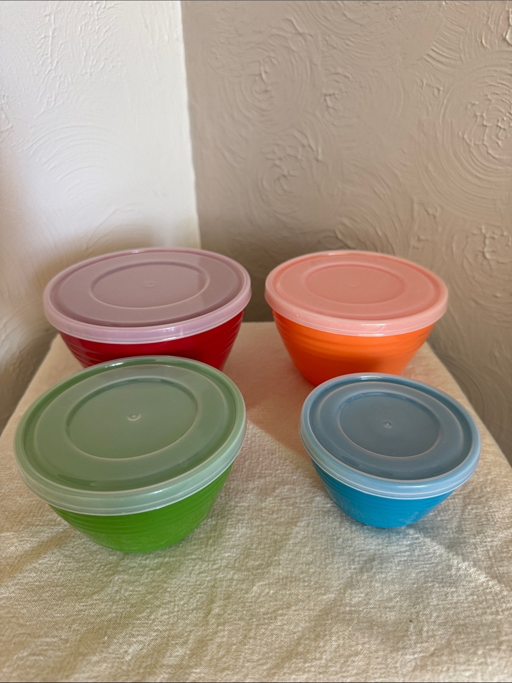 Colorful Plastic Food Storage Bowl Set - Red, Orange, Green, Blue